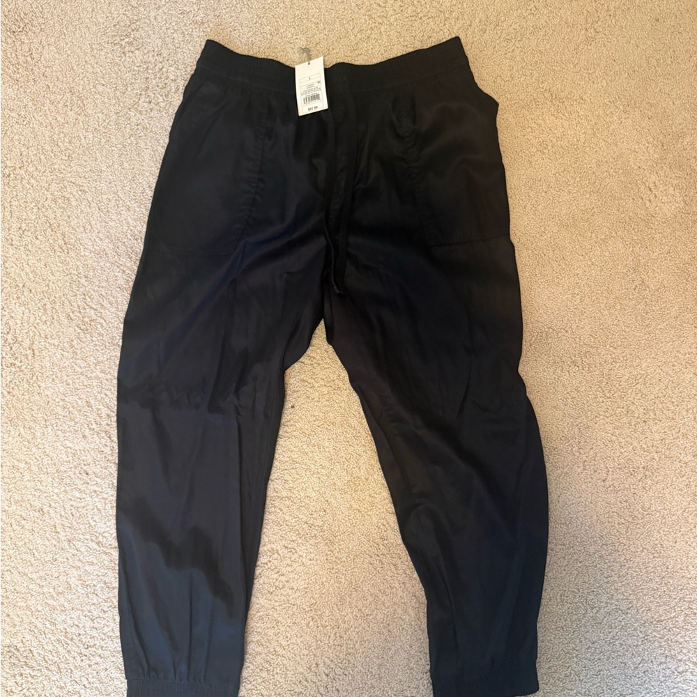 Women’s Black Jogger Pants